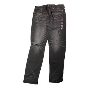 American Eagle outfitters AirFlex + destroyed black men’s jeans. 33 x 32 NWT